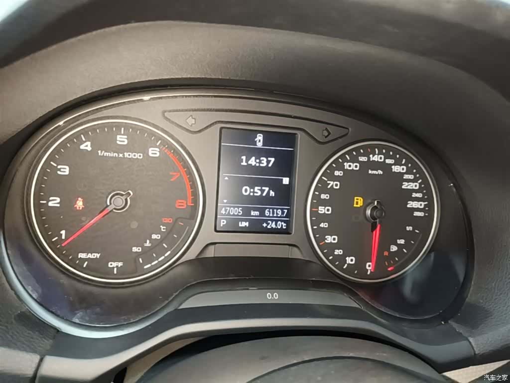 Audi Q2L, 2021 12
