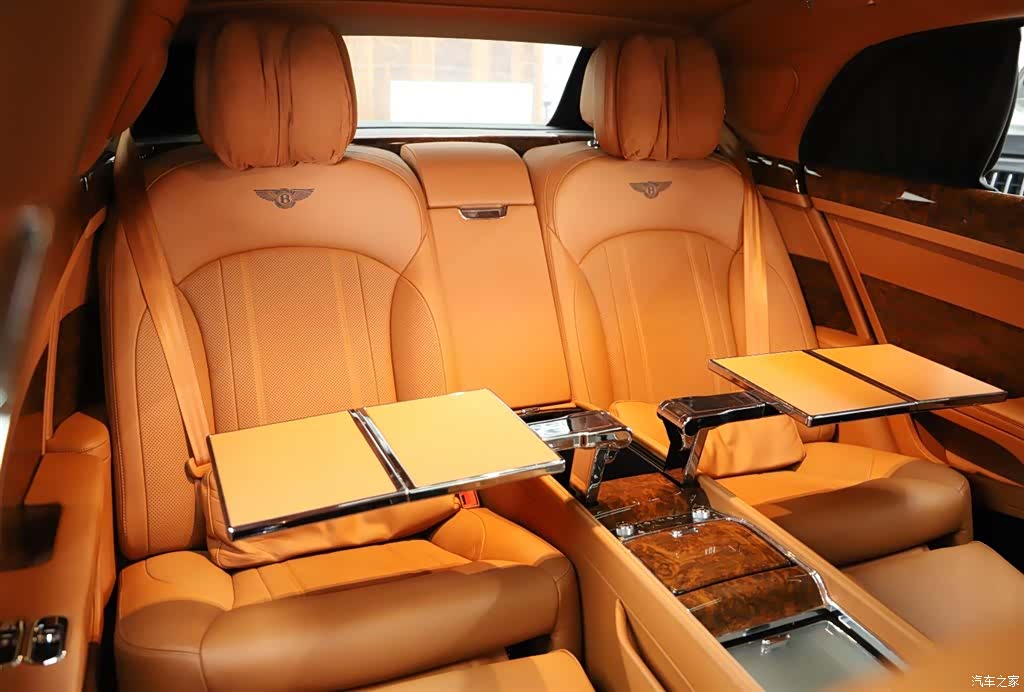 Bentley Mulsanne, 2018 10