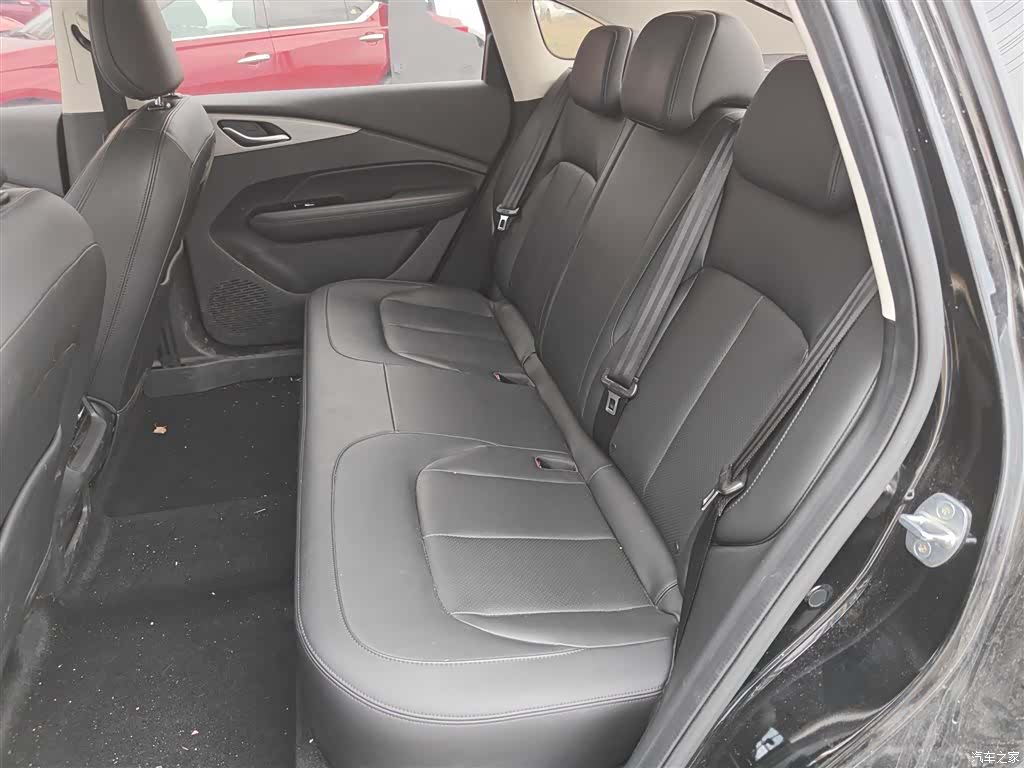 Wuling Starlight, 2024 13