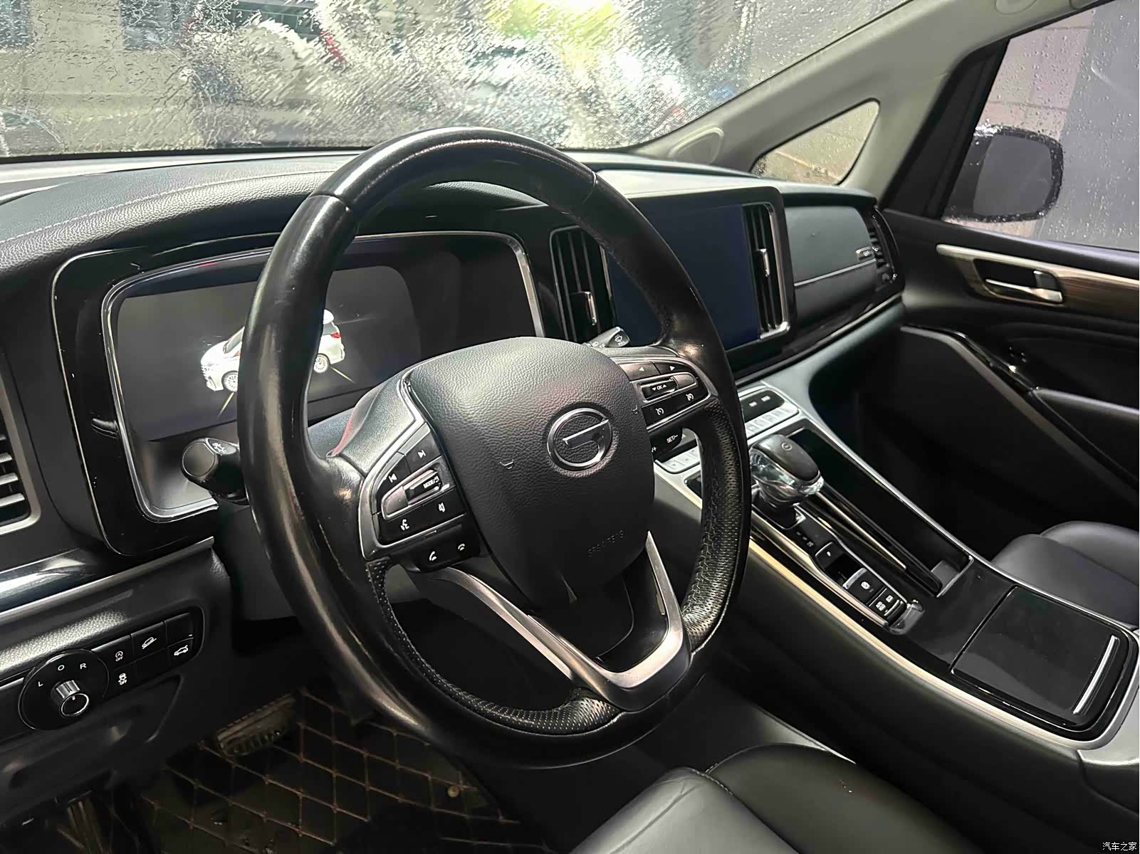 Trumpchi M8, 2021 11