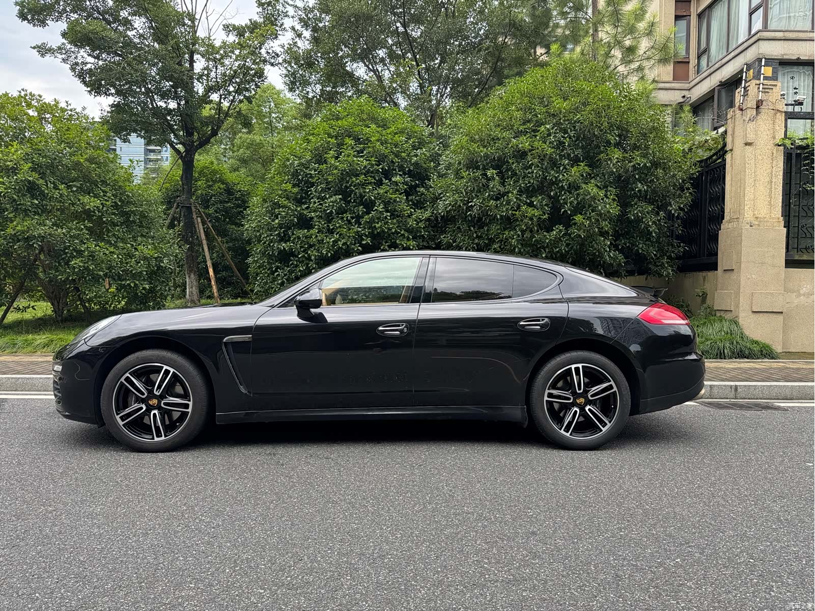 Porsche Panamera, 2014 3