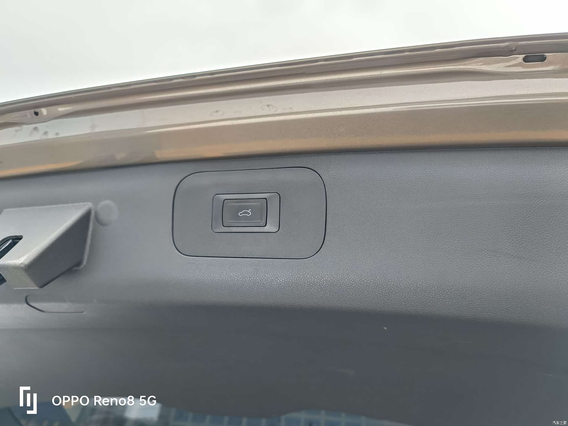 Buick GL6, 2021 3