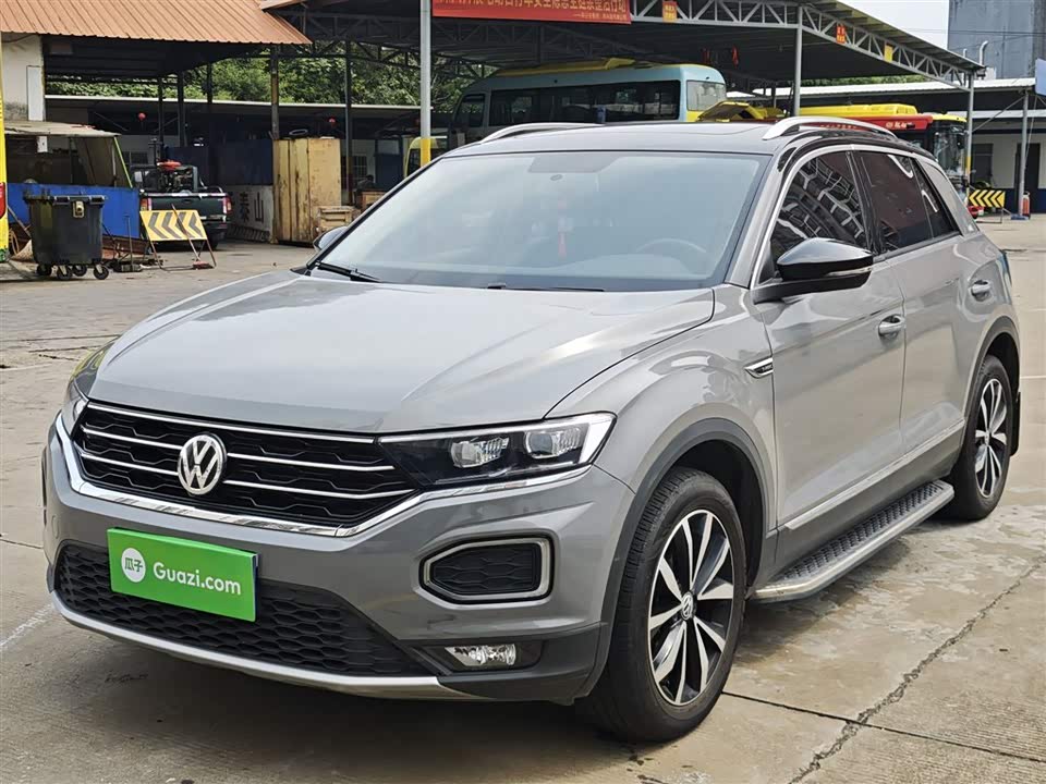 Volkswagen T-ROC exploring Songs