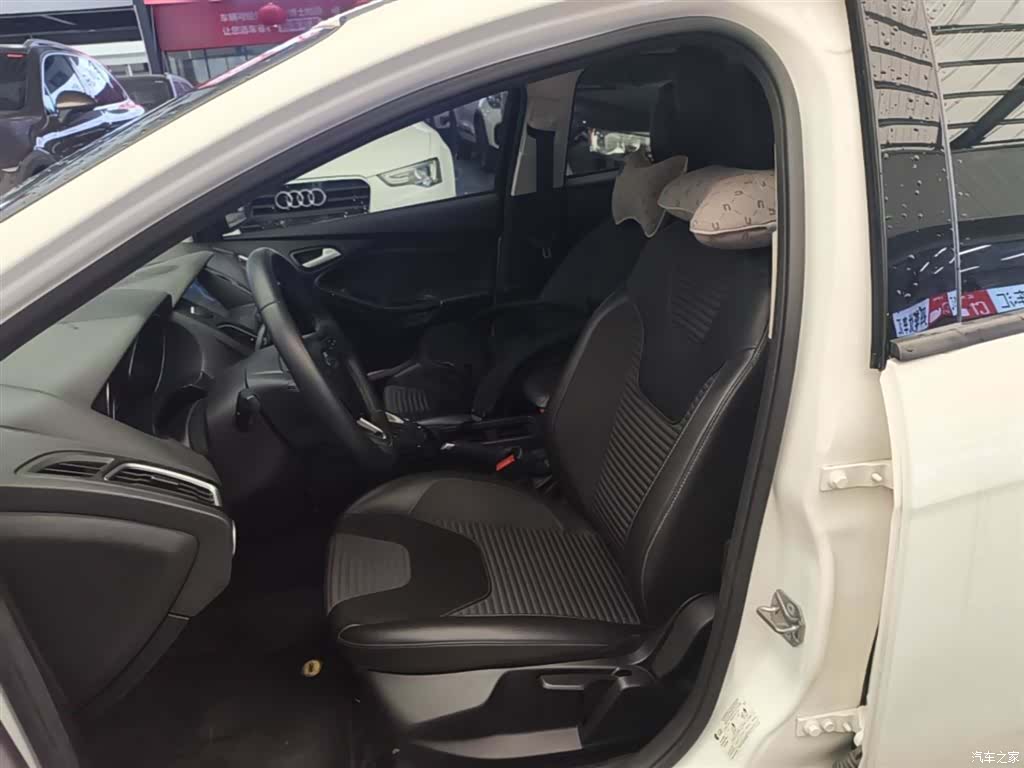 Ford Focus, 2018 15