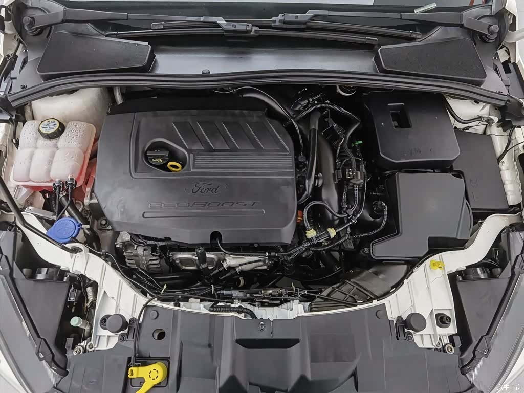 Ford Focus, 2015 6