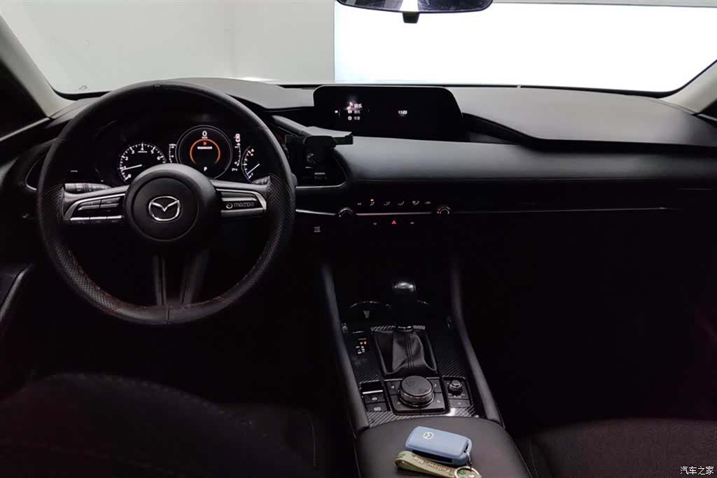 Mazda Mazda3, 2022 12