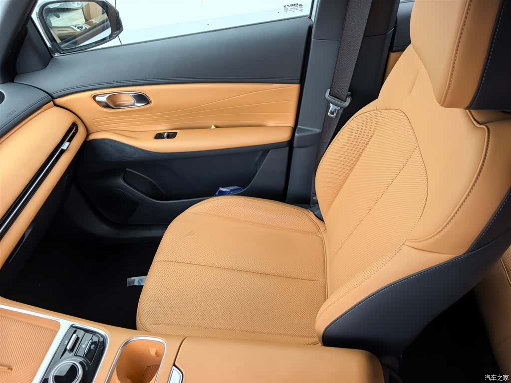 Geely 7, 2025 11