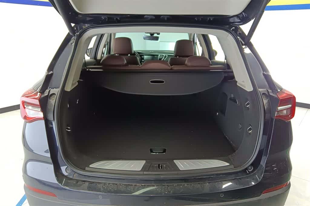 Buick Envision Plus, 2021 4