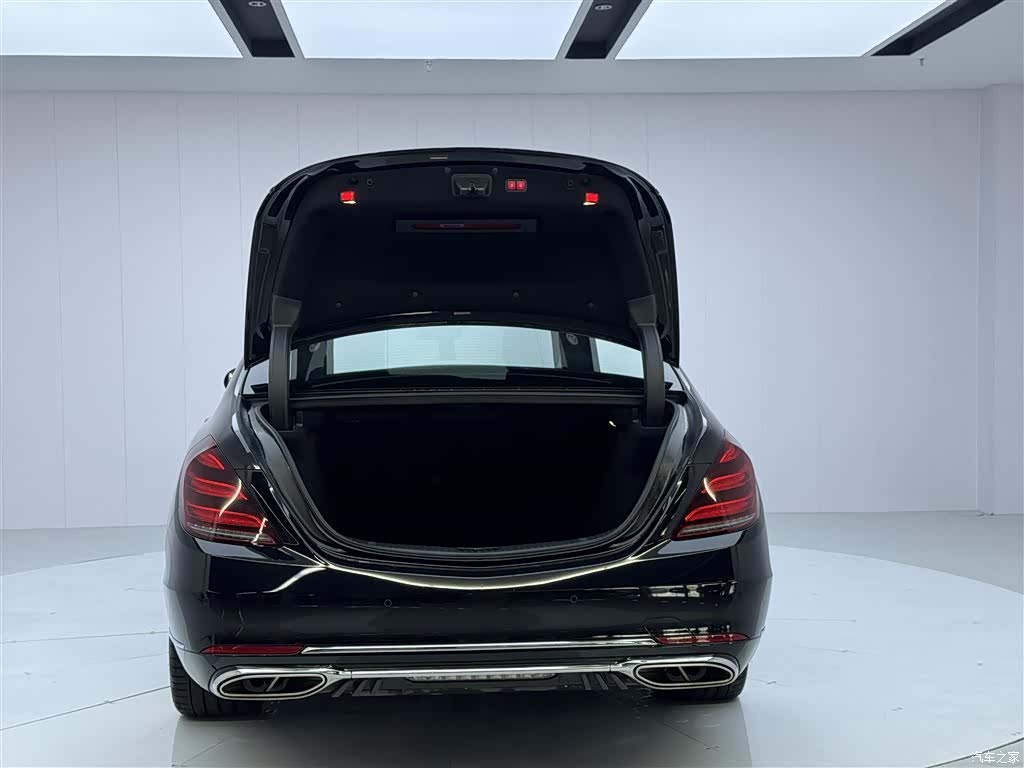 Maybach S-Class, 2020 6