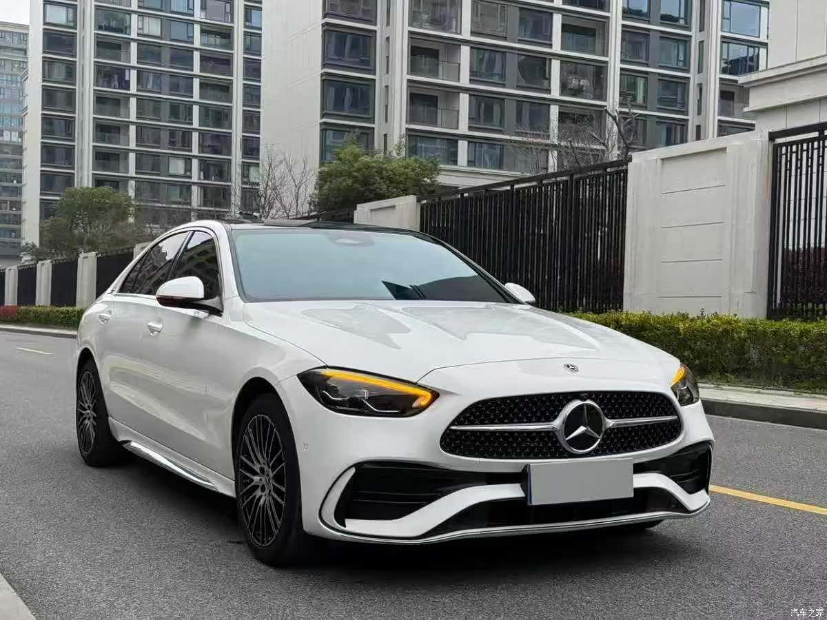 Mercedes-Benz C-Class, 2023 3