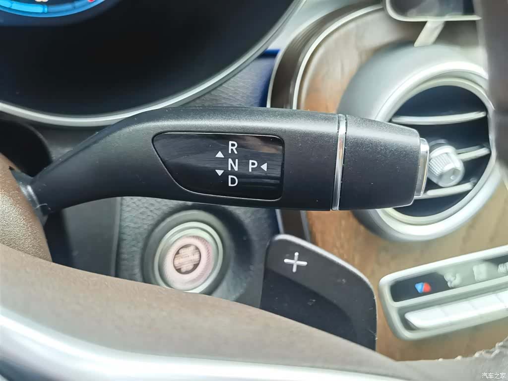 Mercedes-Benz GLC, 2020 14
