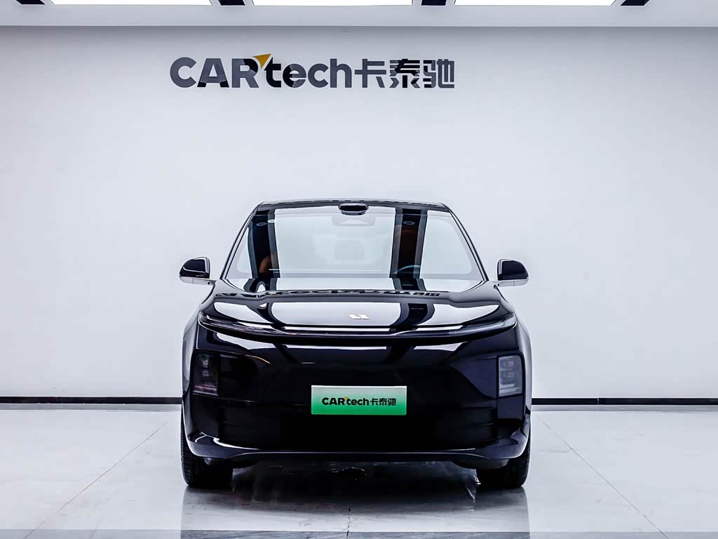 Li Auto L6