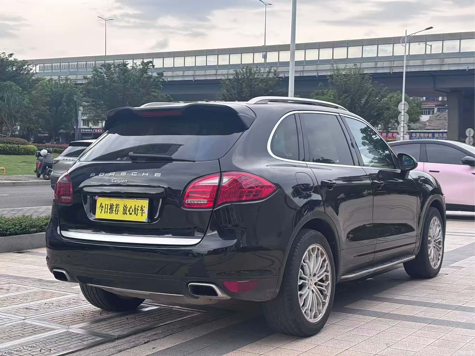 Porsche Cayenne, 2012 все фото
