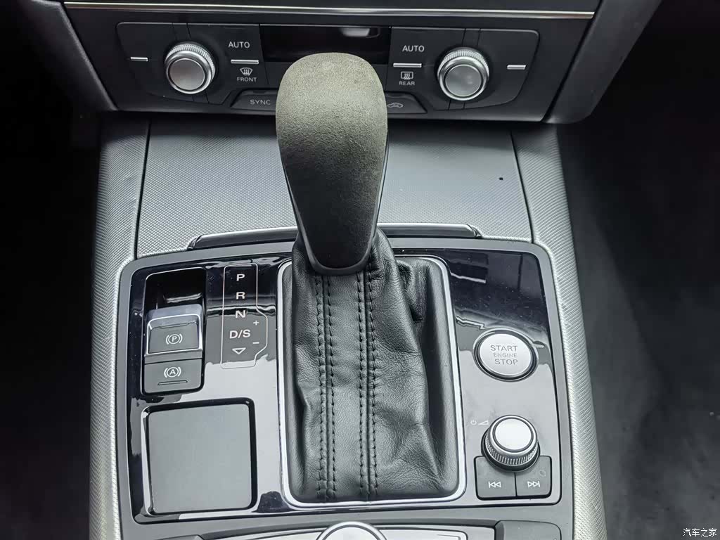 Audi A6L, 2016 13