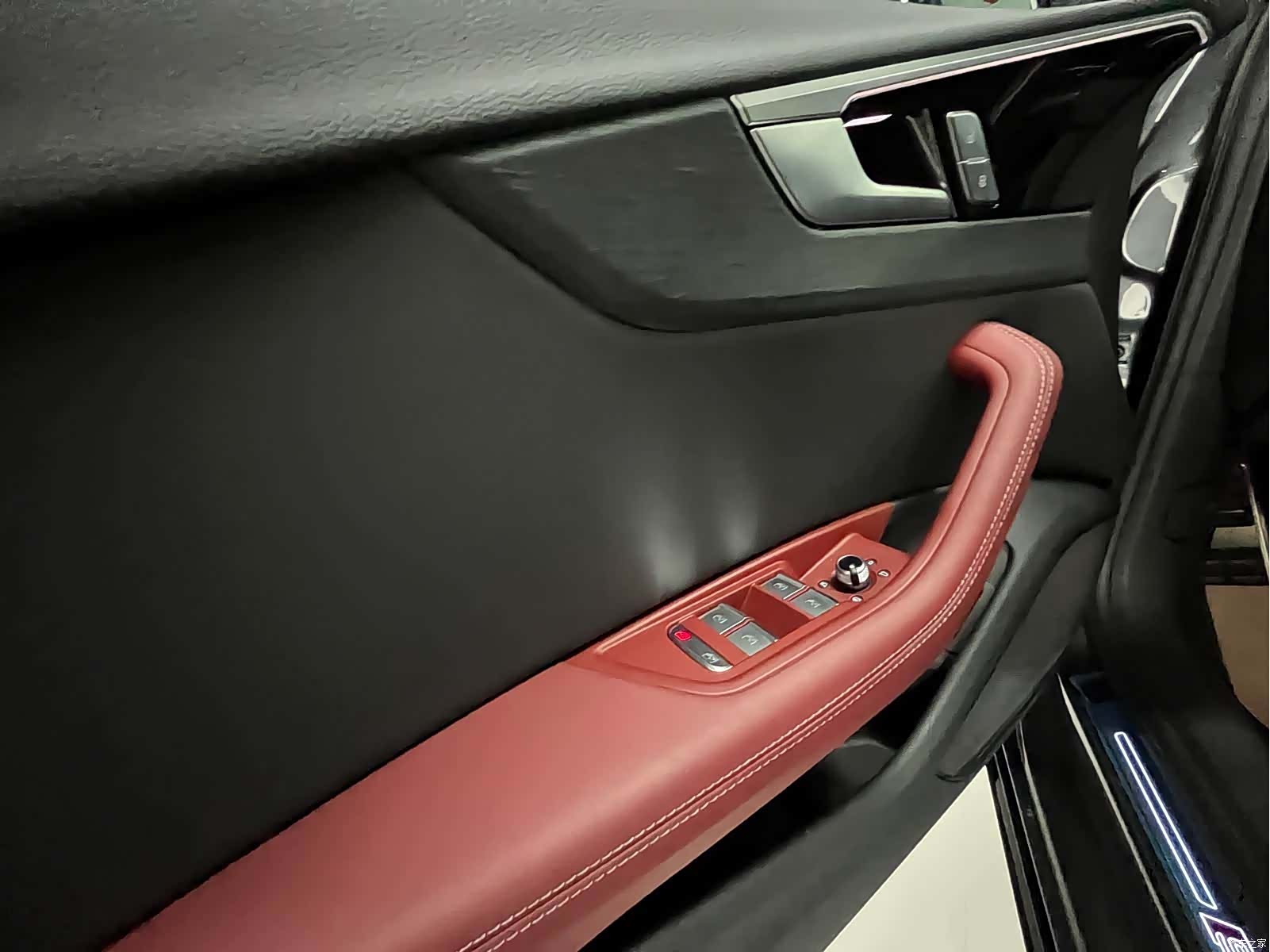 Audi A4L, 2024 12