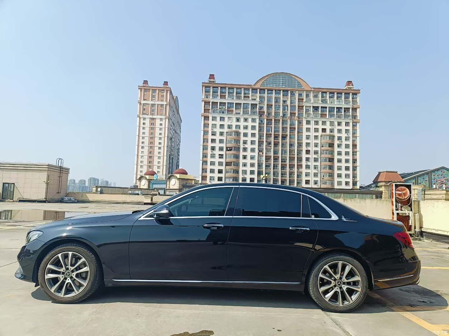 Mercedes-Benz E-Class, 2019 3