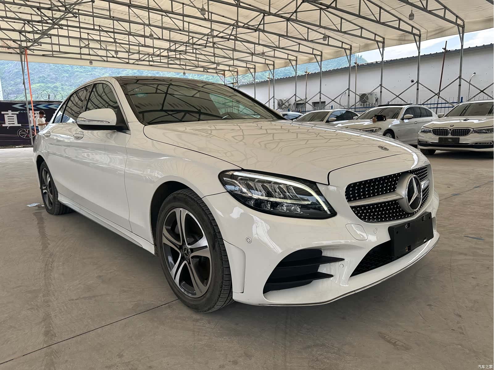 Mercedes-Benz C-Class, 2020 4