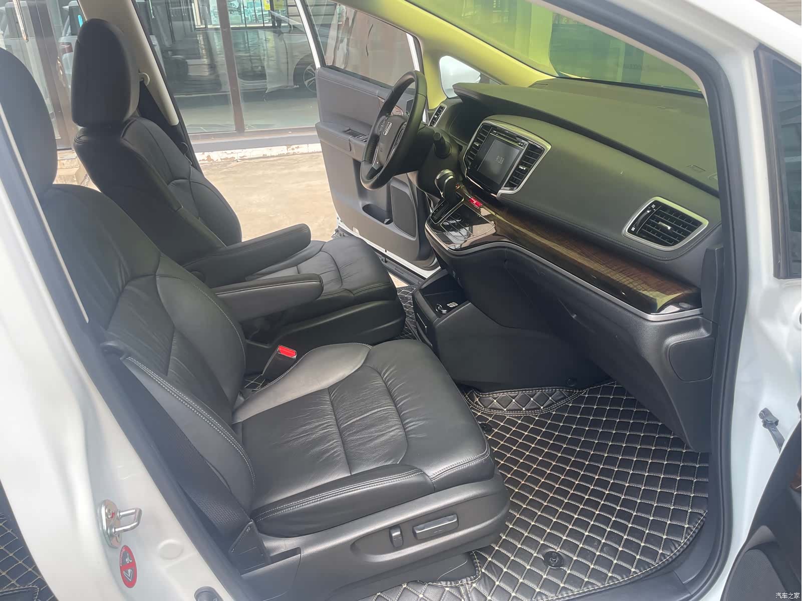 Honda Odyssey, 2017 12