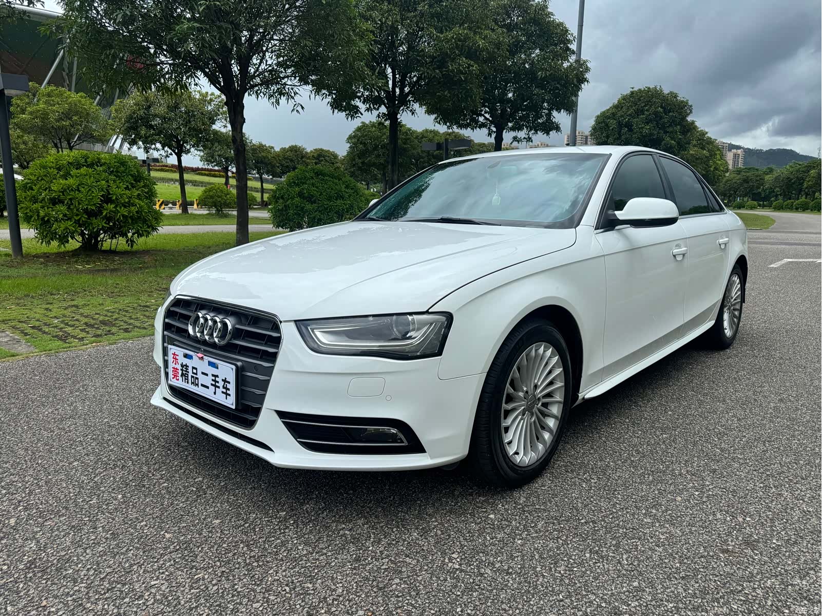 Audi A4L, 2013 3