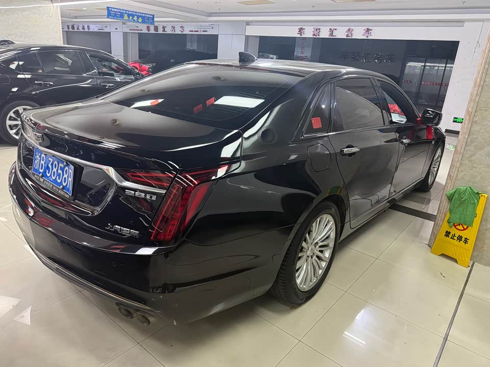Cadillac CT6