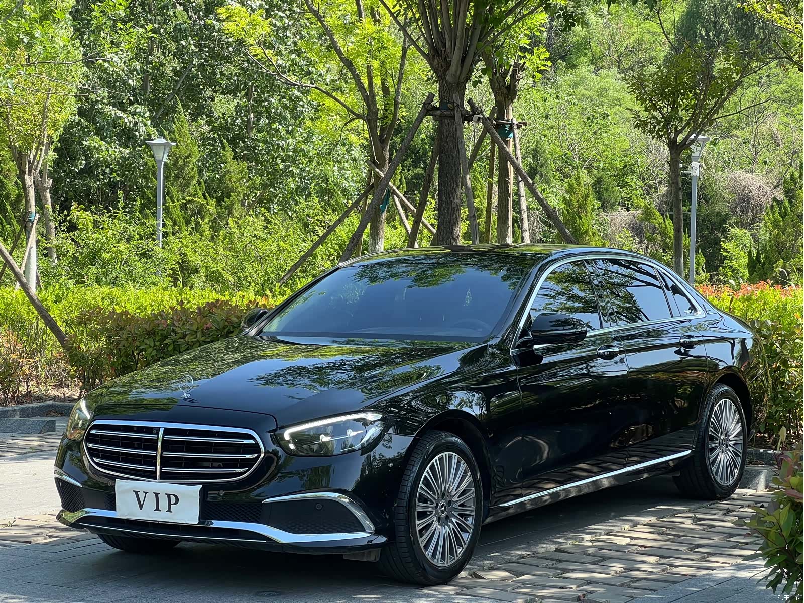 Mercedes-Benz E-Class, 2023 1