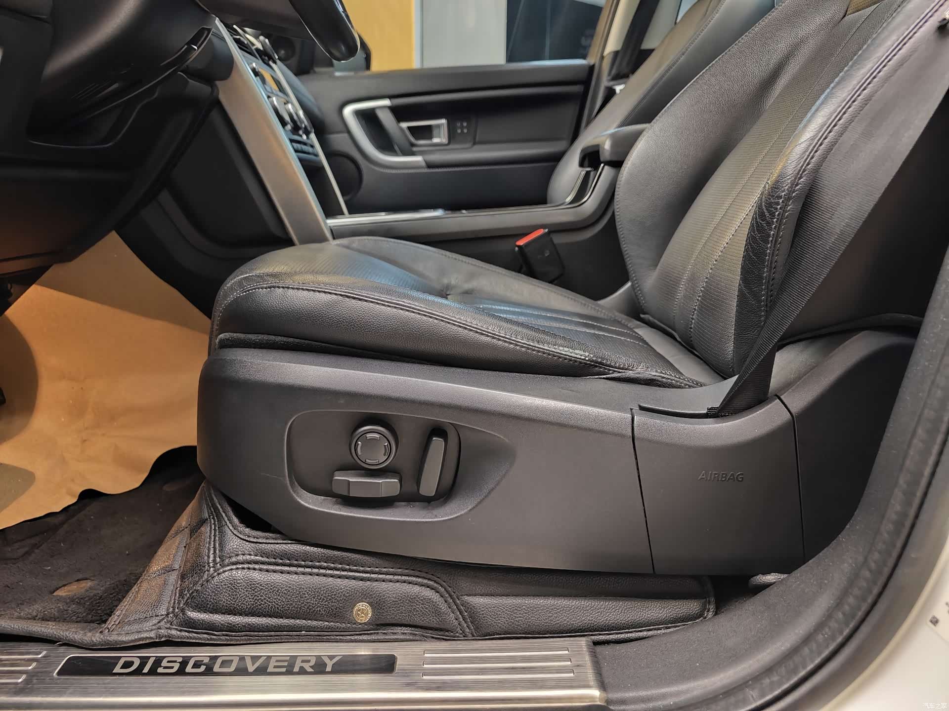 Land Rover Discovery, 2017 10