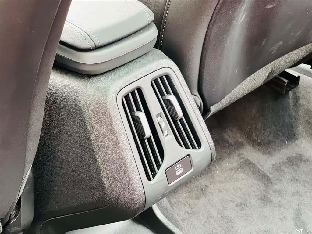 BMW X1, 2025 17
