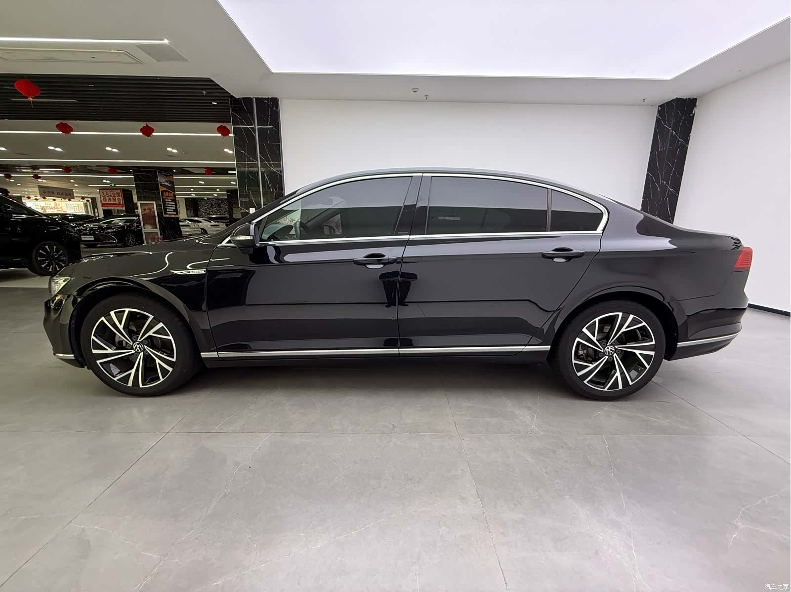 Volkswagen Magotan, 2022 16