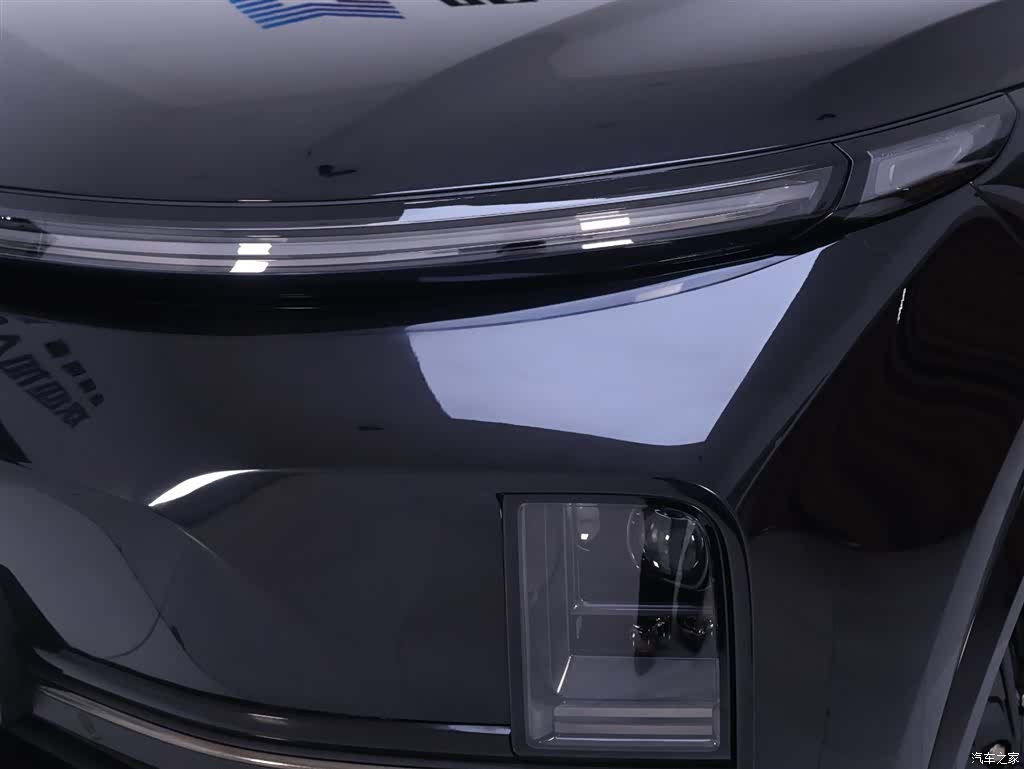 Li Auto L8, 2024 4