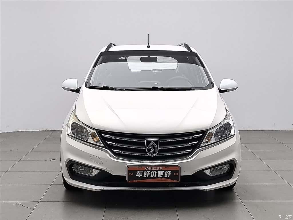 Wuling 310, 2018 3