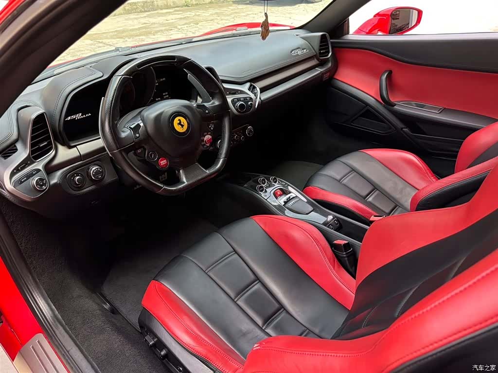 Ferrari 458, 2012 все фото