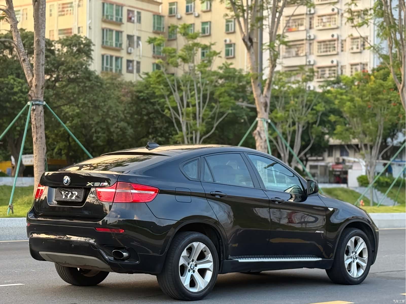 BMW X6, 2009 8