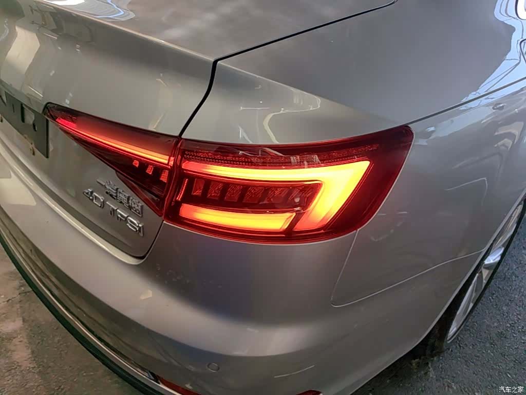 Audi A4L, 2020 8