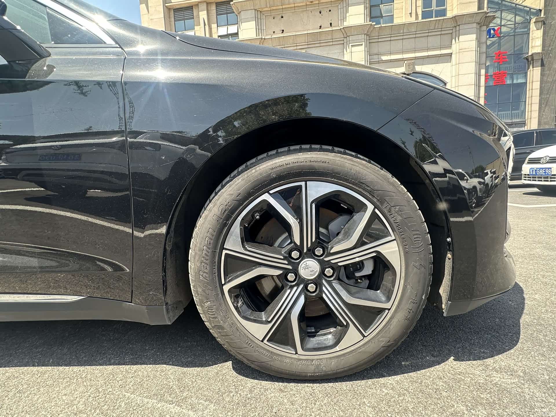 Hongqi QM5, 2022 15