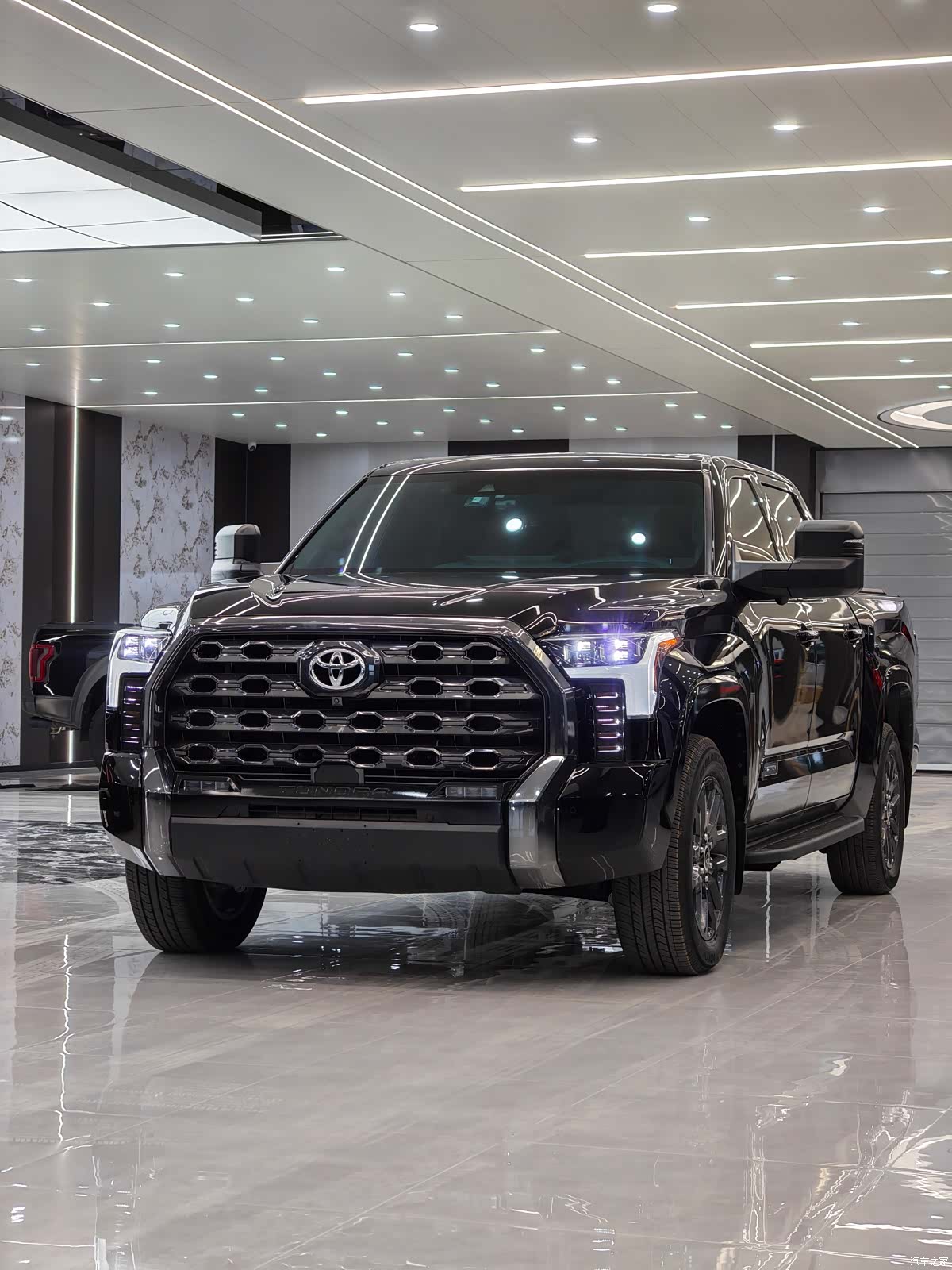 Toyota Tundra, 2024 3