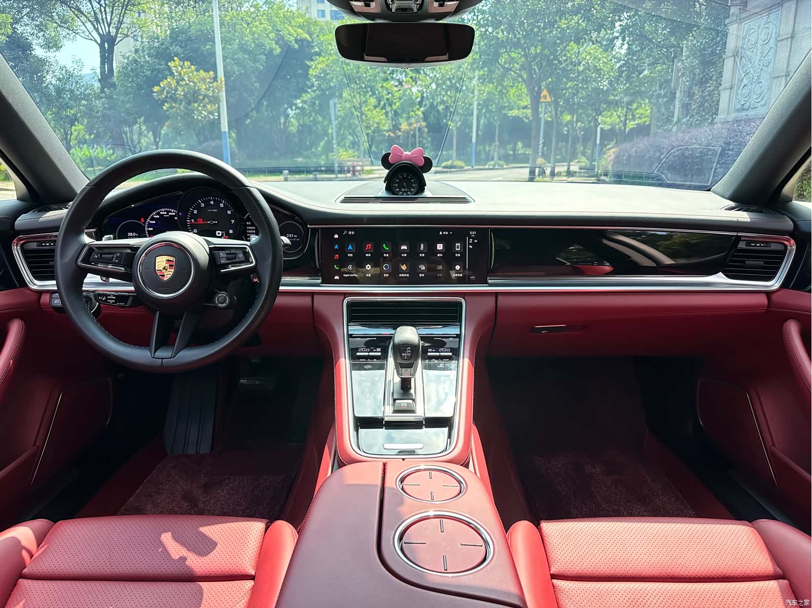 Porsche Panamera, 2023 6