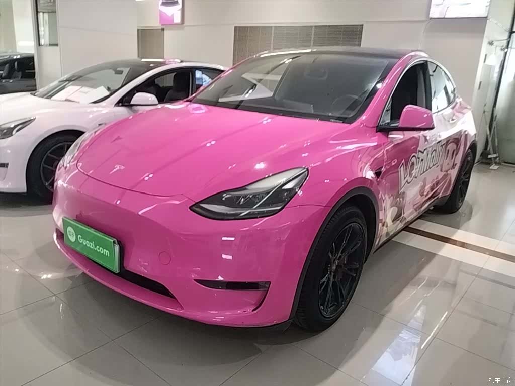 Tesla Model Y, 2021 1