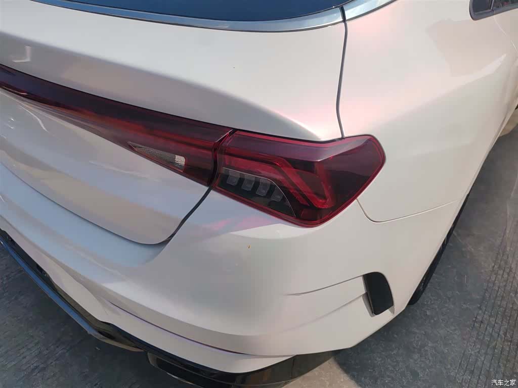 Kia K5, 2021 24
