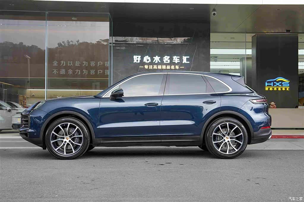 Porsche Cayenne, 2024 все фото