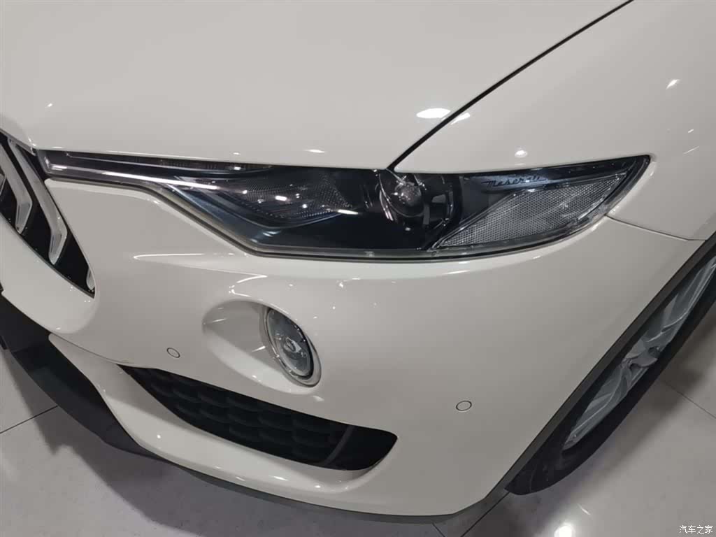 Maserati Levante, 2018 24