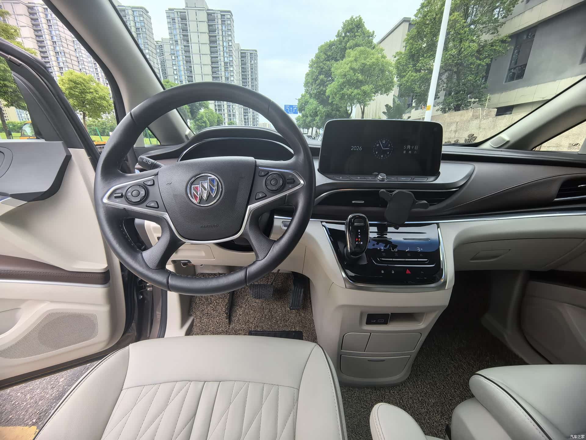 Buick GL8, 2023 11