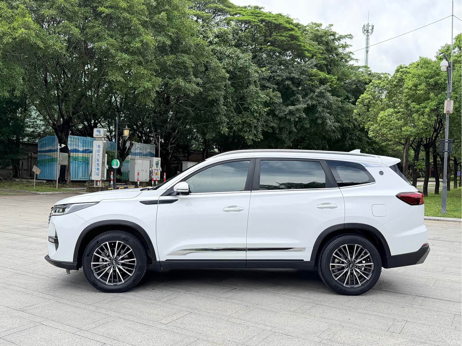 Chery Tiggo 8, 2024 21