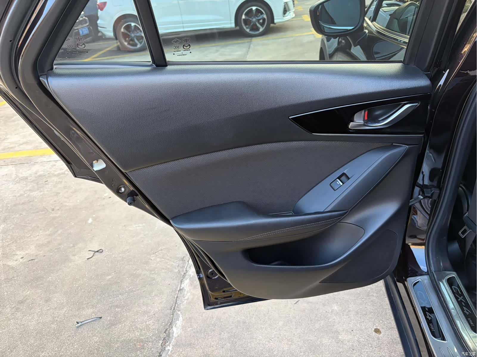 Mazda CX-4, 2021 17