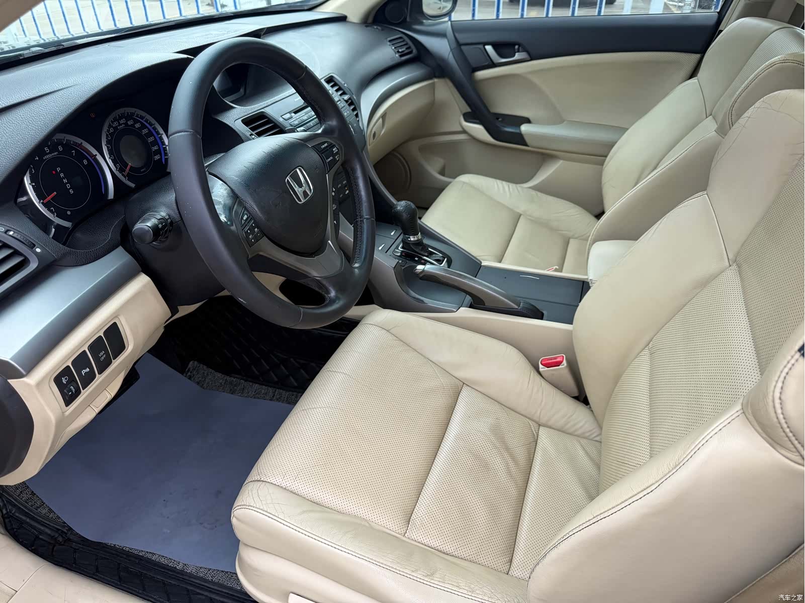 Honda Spirior, 2010 6