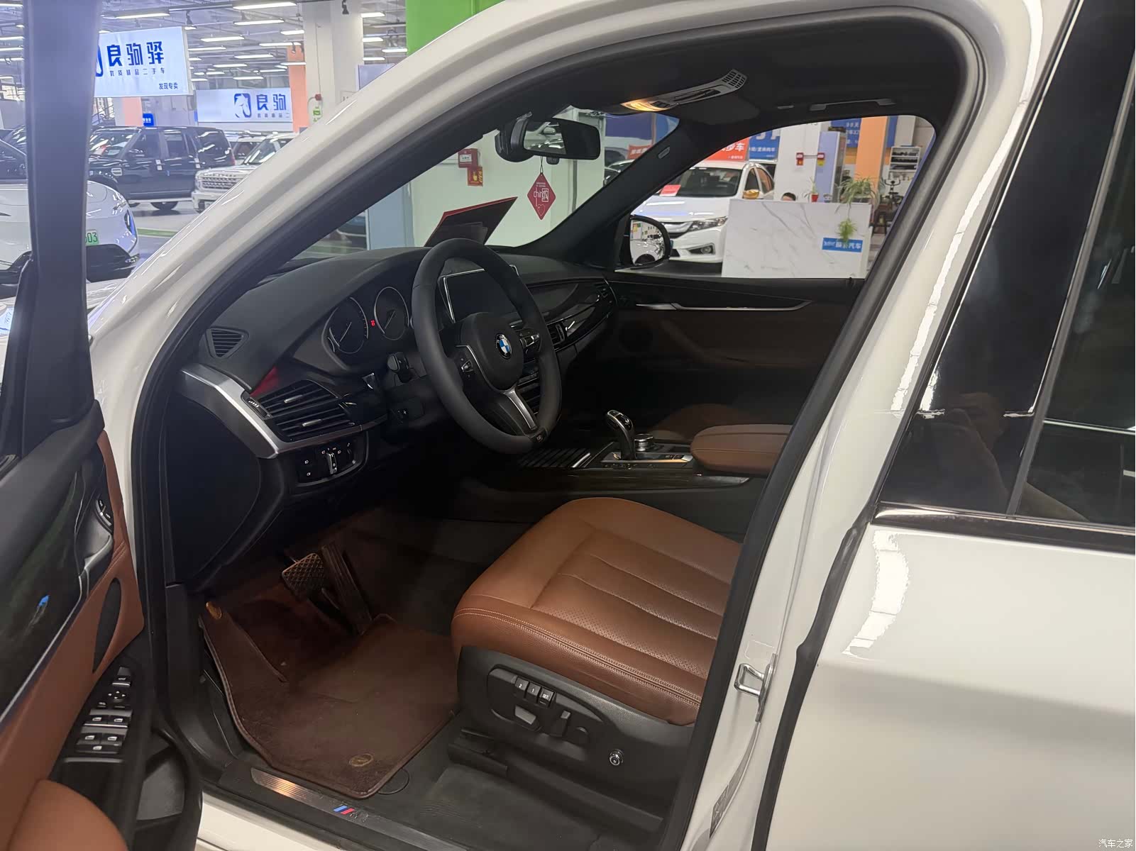 BMW X5, 2018 все фото
