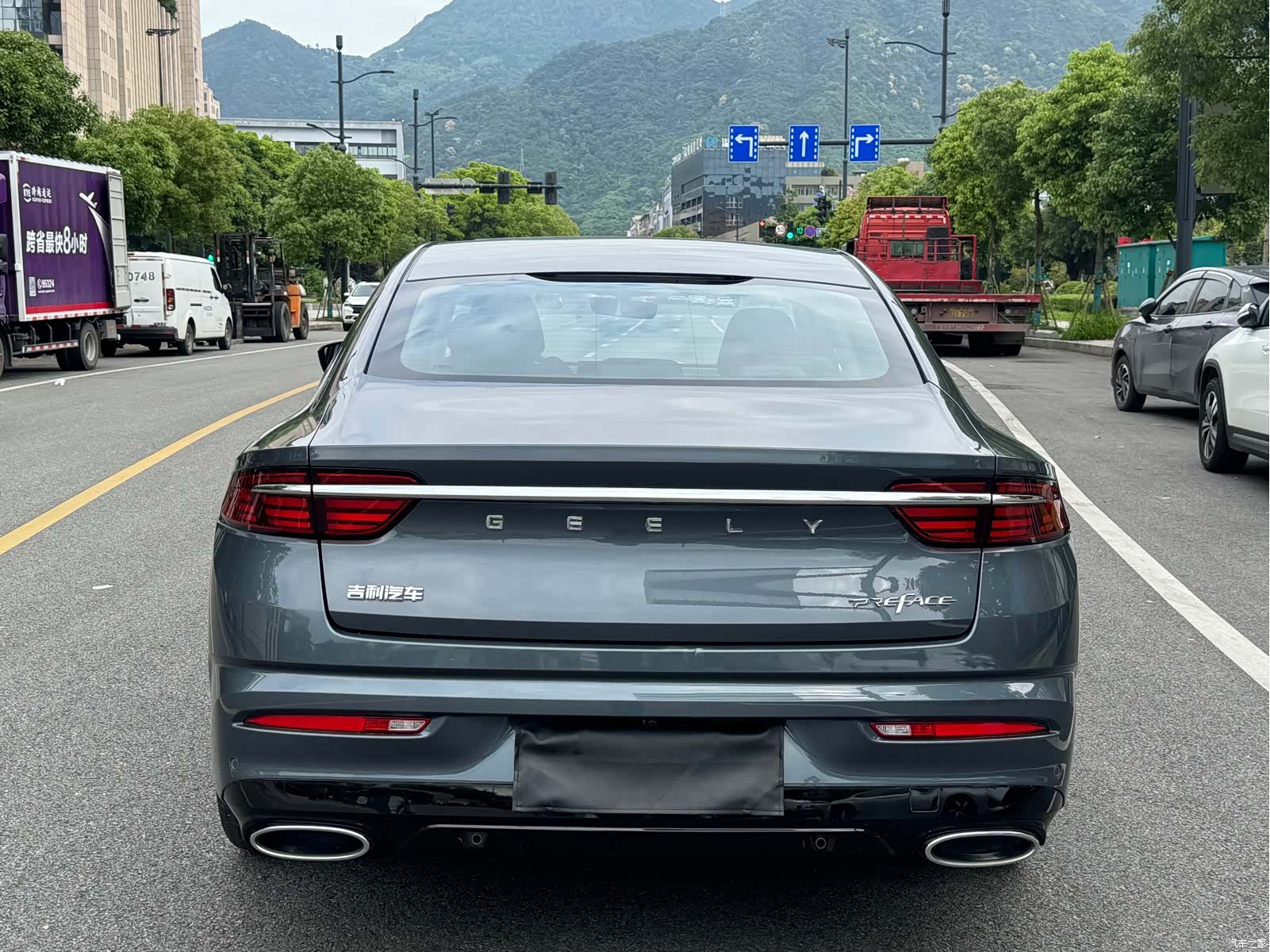 Geely Preface, 2022 16