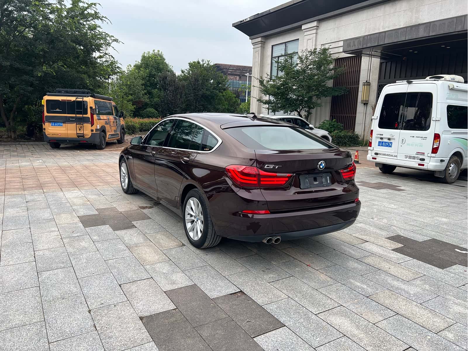 BMW 5 Series, 2015 16