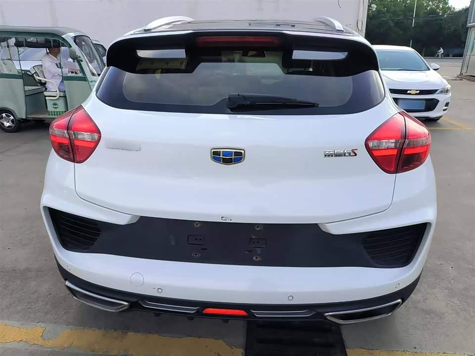Geely Emgrand GS