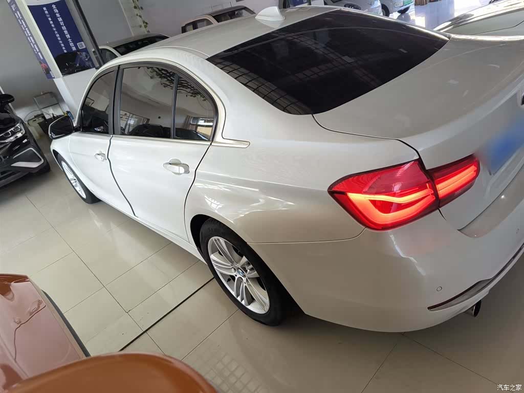 BMW 3 Series, 2016 все фото