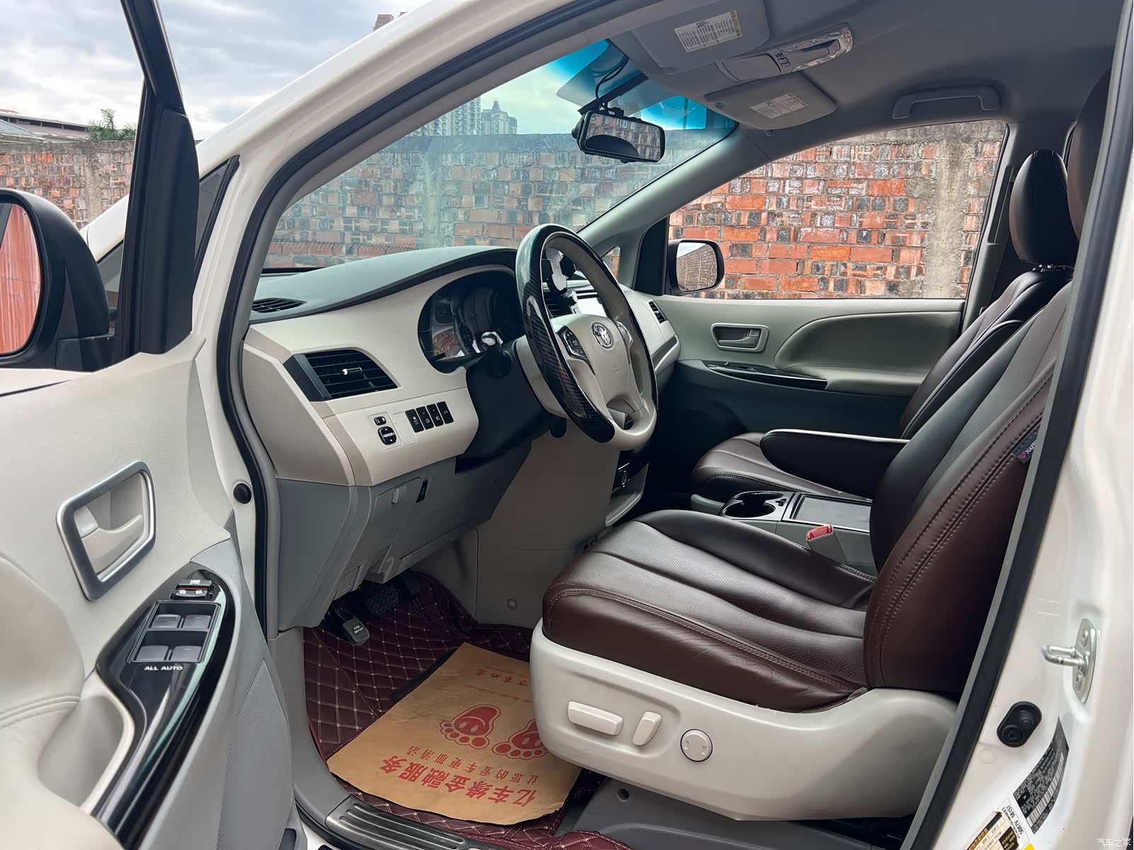 Toyota Sienna, 2016 7